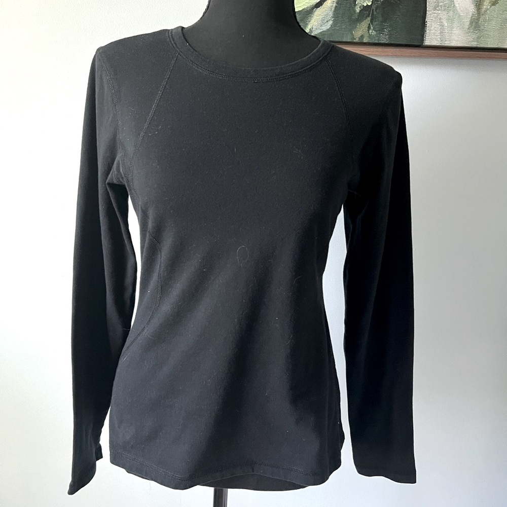 EUC Black Tek Gear Base Layer Shirt